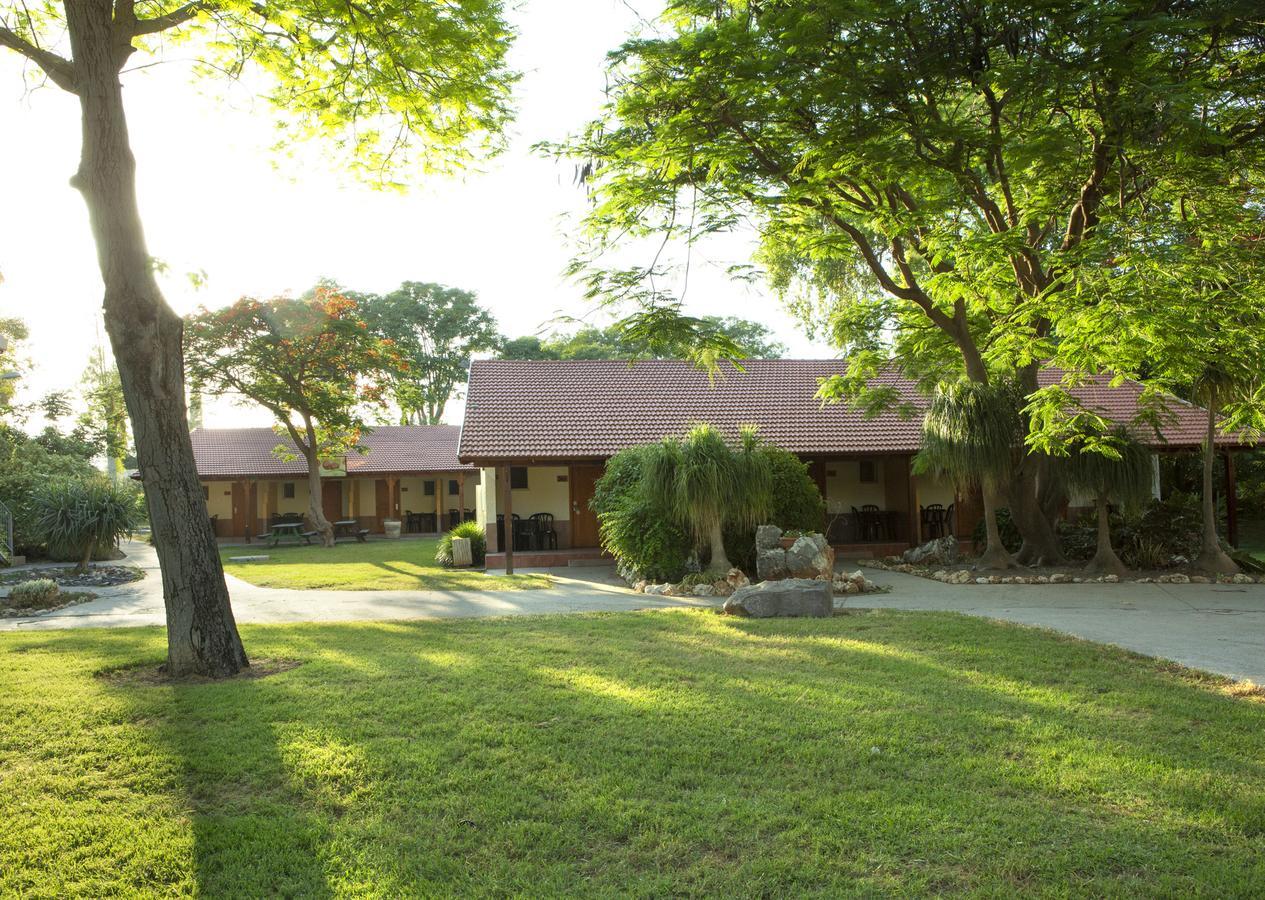 Nof Ginosar Kibbutz Hotel Bagian luar foto