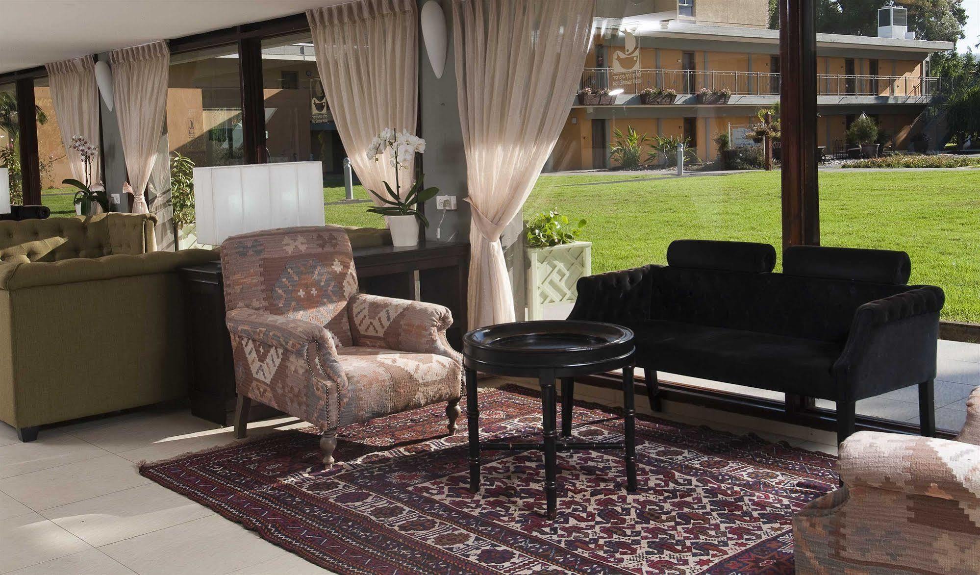 Nof Ginosar Kibbutz Hotel Bagian luar foto